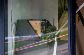 Doi moldoveni au fost reținuți în Estonia pentru că au aruncat în aer un bancomat